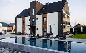 Апартаменти Velvet Rooms